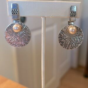 Stunning AR Jewelry 950 Sterling Hammered Disk Post Earrings